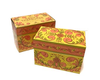 Vintage AVON Recipe Treasures tin file box, 1970s, original box