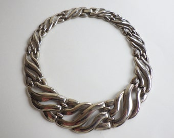 Vintage Metal Link Choker Necklace