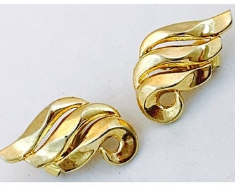 Crown Trifari Bright Gold Wing Clip on Earrings, Vintage Crown Trifari Earrings