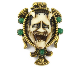 Vintage Florenza Noh Mask Shiro Hannya 24k gold electroplated Faux Jade Pin Brooch - Japanese Theater 白般若 White Hannya Mask