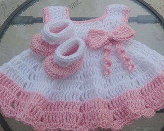 Crochet Pattern Baby dress and booties GC108