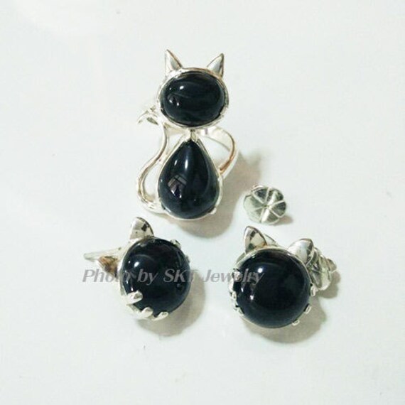 Price of Burakku Kyatto Set Silver Ring with Black Spinel and Earrings. So Cute.