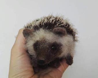 needle felted Pygmy/algerian/albino hedgehog (soft posable pet portrait)