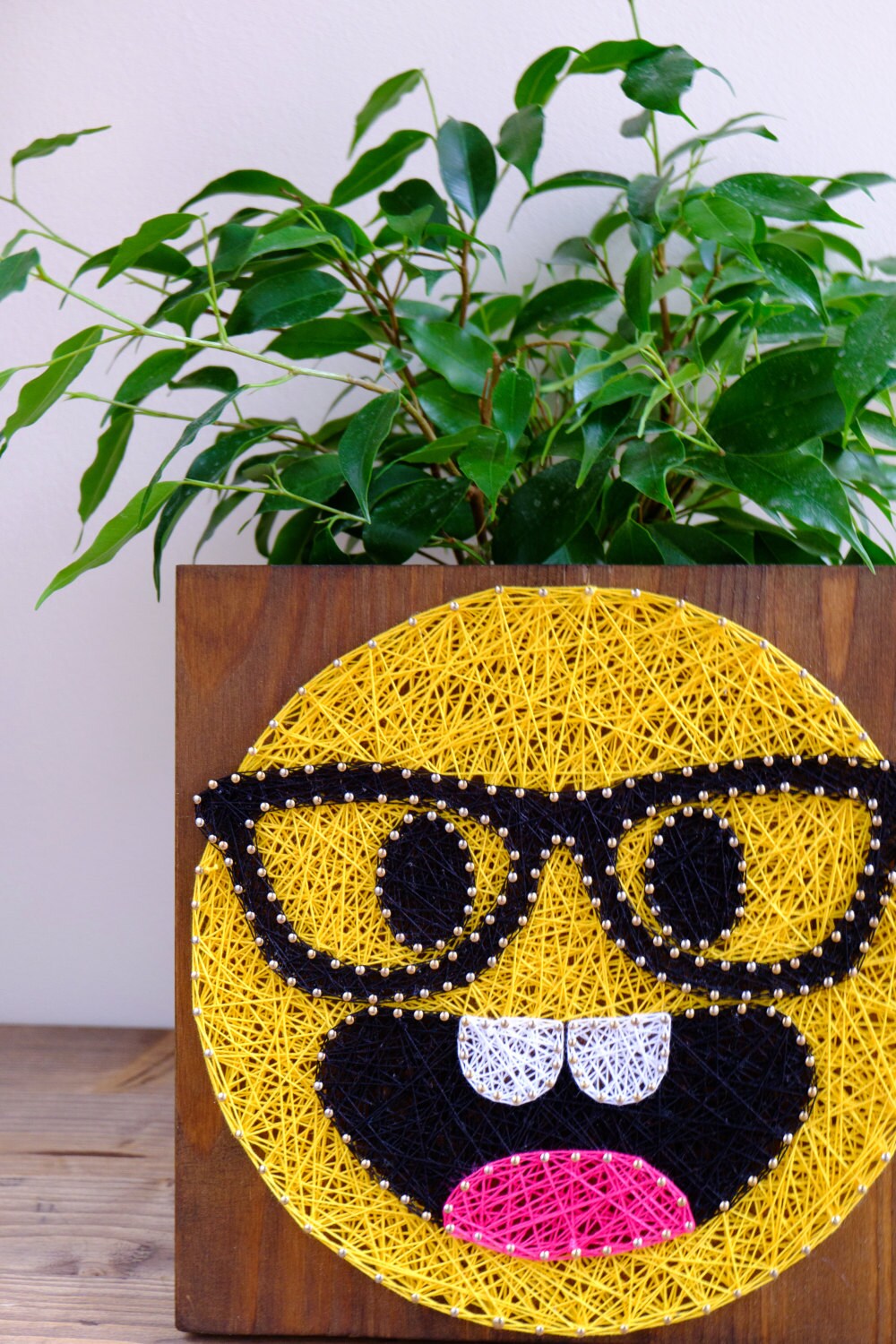Modern Emoji String Art Wall Decor smarty pants yellow emoji
