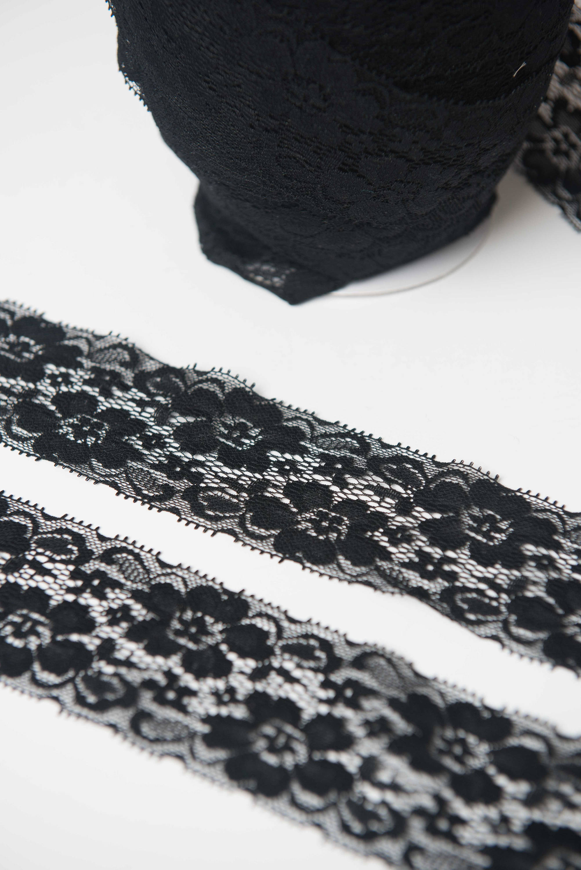 black elastic laces