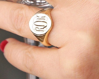 Gold Signet Ring,Sterling Silver,Personalized Engraved Ring,Gold Ring,Gold Monogram Ring,14k Gold Filled Signet Ring,Bridesmaid Gift