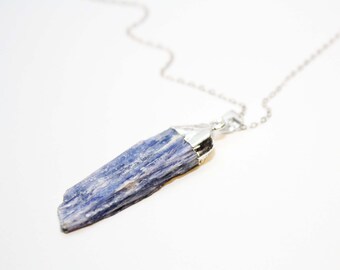 kyanite necklace, blue kyanite necklace, blue kyanite jewelry, kyanite layering necklace, kyanite layering jewelry, natural kyanite jewelry