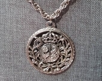 coro heraldic silver tone medallion and chain