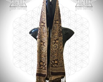 Pashmina-Schal Richtig Tragen - Tipps, Farben & Anlässe