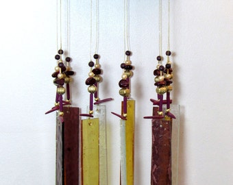Windchime, Stained Glass - Cranberry - Gold - Porch décor, CR1001
