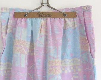 Vintage 1990s bermuda pure silk shorts summery pastel soft grunge seapunk kawaii retro 80s 90s clothing size 8 to 10 Sigrid Olsen pink blue