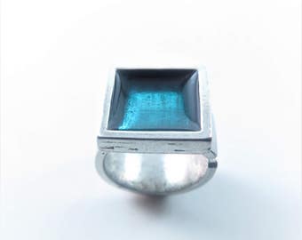 adjustable ring made in pewter and resin ,choice of colors,turquoise,purple,red,blue,black,scarlet,translucent,krolldesigns,gift