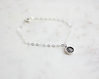 Bodhi leaf bracelet - Sterling Silver bracelet with Bodhi leaf charm - Luck Bracelet - Bodhi bracelet in Sterling silver - Gift for her