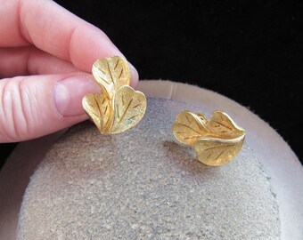 Vintage Pair Of Signed Francos Leaf Clip/Screw Back Earrings