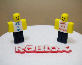 ROBLOX Newb Charachter & Logo, Fondant Cake Topper Set