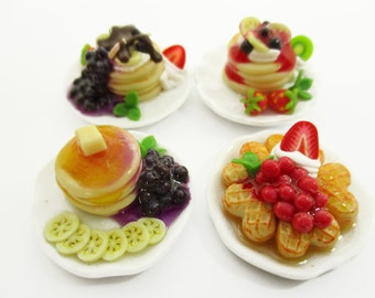 Dollhouse Miniature Food 4 Ceramic Plates Of Dessert Mixed Pancake Supply Charms 13788