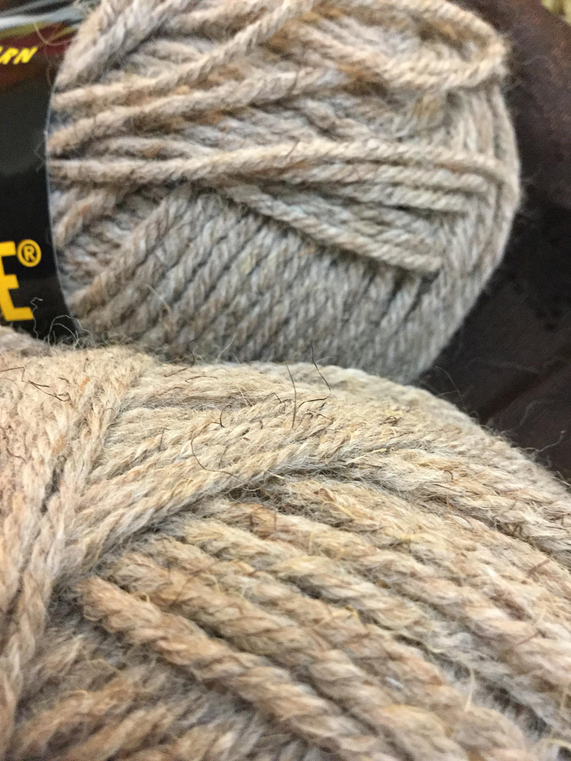 Lion Brand WOOLEASE Worsted weight Yarn in Mushroom Taupe Tan Color