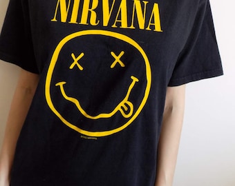 FREE SHIPPING!Nirvana Vintage 92 T-shirt