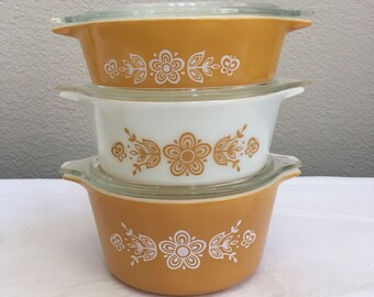 Pyrex Butterfly Gold Cinderella casseroles