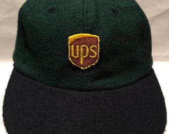 ups fitted cap