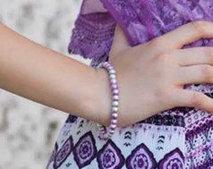 Purple Beaded Stretch Bracelet, Purple Bracelet, Stretchy Bracelet, Beaded Bracelet, Little Girl's Bracelet, Children's Jewelry