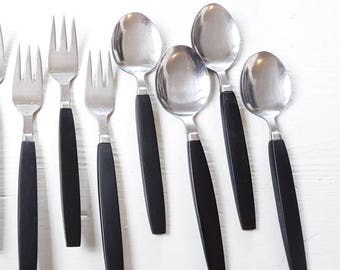 Bakelite flatware, Set of 12, knives, forks, spoons, Housewarming gift, Gift for mom, black handle flatware, gift for couple
