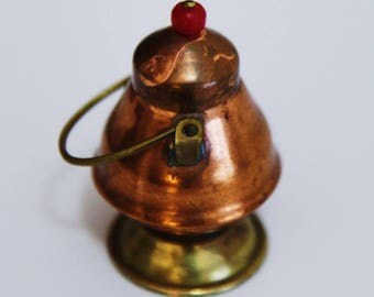 Miniature Pedestal Copper Pot With Movable Handle , Mini Pot