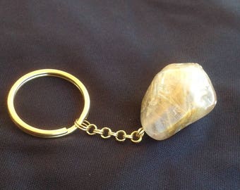 stone chain key