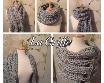 Foulard muli usage laine chunky jumbo fait à la main produit québec cache cou châle gris