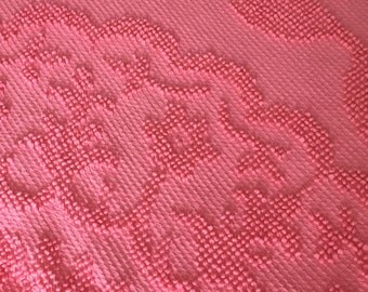Vintage HTF Bubblegum Pink Hobnail Chenille Bedspread FQ 18x24 - Vintage Bedspread - Vintage Blanket - Chenille Blanket