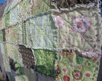 Rag Quilt in Shades of Green
