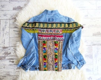 Vintage embellished Levis denim jacket