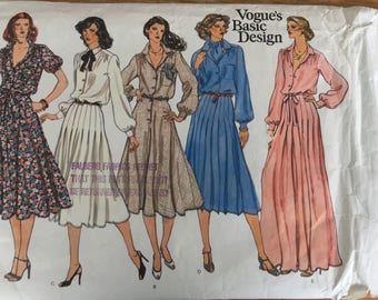 VINTAGE Vogue Sewing Pattern-Size 14