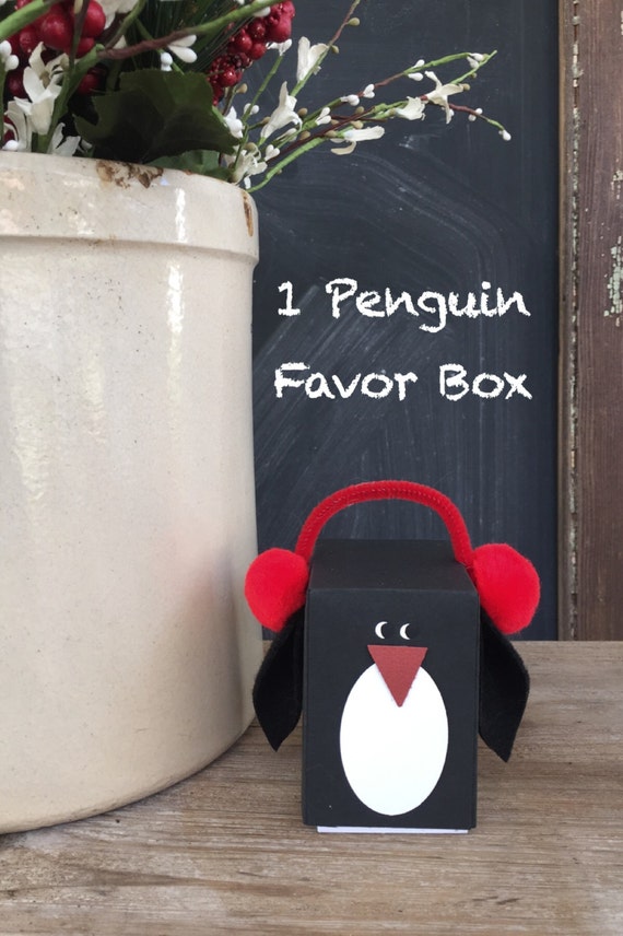 Items similar to Penguin Table Favor Party Favor Gift Card Holder 1