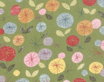 End of Bolt - 2 yards + 14" left ** MODA Mon Ami Fleur Vert 30410 15, Basic Grey
