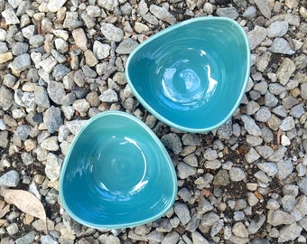 Set of Two, Pottery Bowl, Ceramic Bowl Ceramic, Triangular Bowl, Prep Bowl, Pottery, Stoneware Bowl, Blue Bowl, jclay