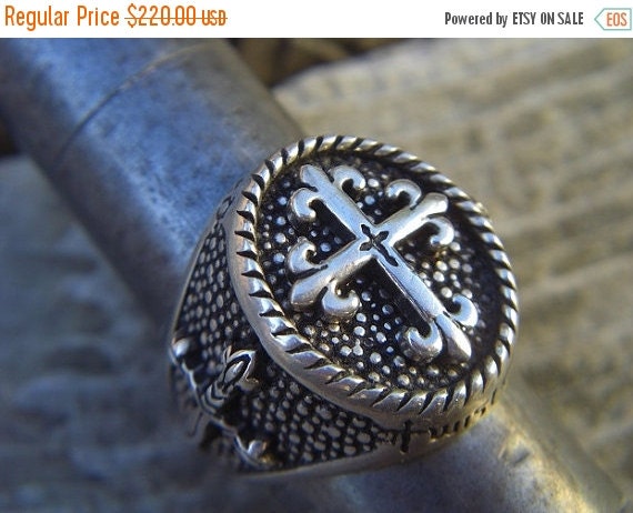 ON SALE Medieval Twisted blade ring in sterling by Billyrebs