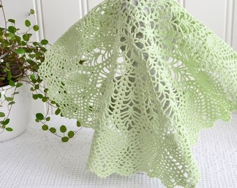 Pale green crochet doily, pineapple pattern, vintage Swedish , eighties home decor , 14 "