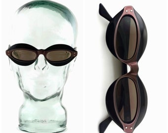 Vintage 1960s French Cat Eye Sunglasses