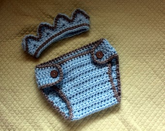 Crochet Prince Crown - Newborn Prince Outfit - Baby Boy Set - Crochet Crown - Baby Shower Gift - Newborn Photo Prop - Baby King Crown