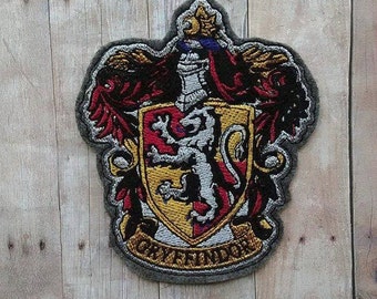 Gryffindor Crest Iron Patch ~ No Sew Hogwarts Embroidered Applique ~ Harry Potter