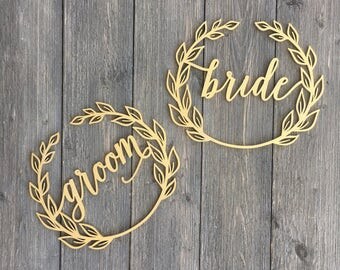 Bride and Groom Wreath Chair Signs, Laser Cut Wooden Sign, Rustic Chair Backs, Sweetheart Table Decoration. Unique Chair Decoration