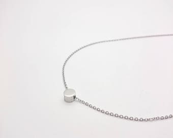 Silver tiny round charm necklace silver plated stainless steel//Hypoallergenic necklace//Dot bead necklace//Minimal silver round necklace