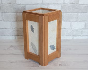 Wood lamp. Reclaimed wood. Lighting. Bedroom lamp. Table lamp. Living room lamp. Desk lamp wood. Zen lighting. Beech wood.