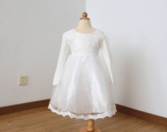 Long Sleeves Ivory Lace Tulle Flower Girl Dress 2017 with Lace Edge
