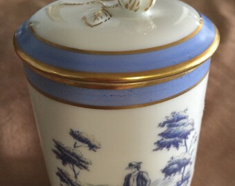 Richard Ginori Blue & White Covered Tea Cup/Trinket Dish with 2 Hand Painted Cameos, Italy