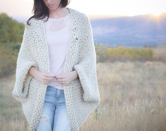Knit Sweater Pattern, Knit Blanket Sweater, Knitting Pattern Shrug, Knitting Pattern Easy, Knitting Pattern White, Easy Cardigan