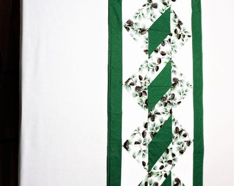 Christmas table runner
