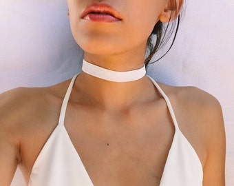 White Choker/Glittery Chokers/Thick White Choker/Shimmery Choker/White Christmas Jewelry/New Years Chokers/New Years Necklace/Choker White