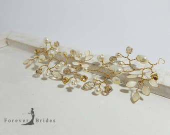 Wedding hair clip pin,Bridal wedding hair accessory,Gold hair clip Bridal Crystal Pearl hair pin,